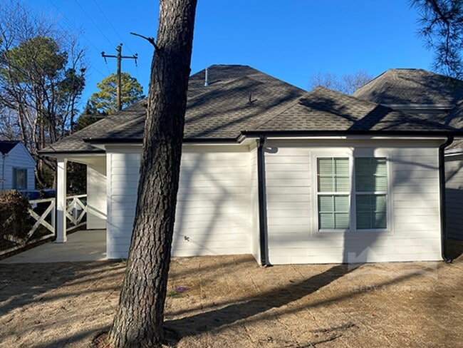 Building Photo - 4209 Tutwiler Ave