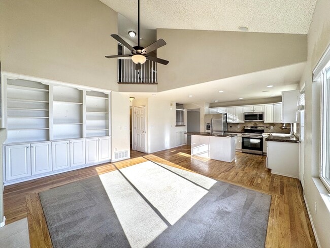 Building Photo - 236 Oxbow Dr