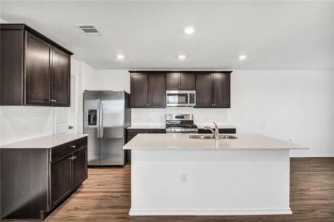 Building Photo - 7236 Dancing Wind Ln