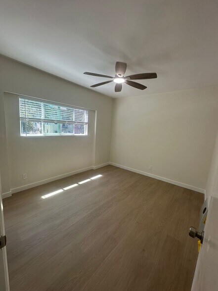 Building Photo - 14525 Albers St