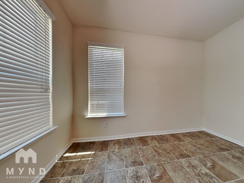 Building Photo - 15315 Signal Ridge Way
