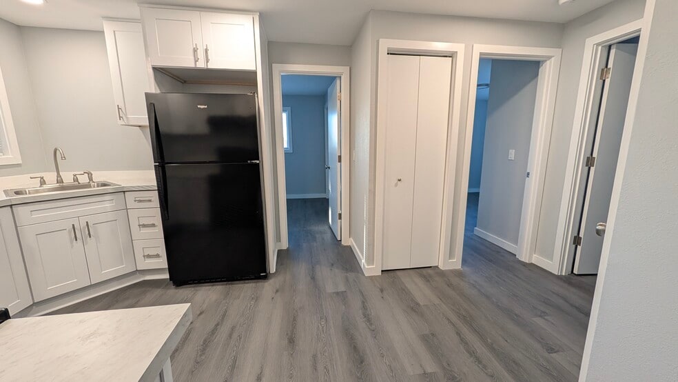 Entry to kitchen hall from Living - 2378 E 15th Ave