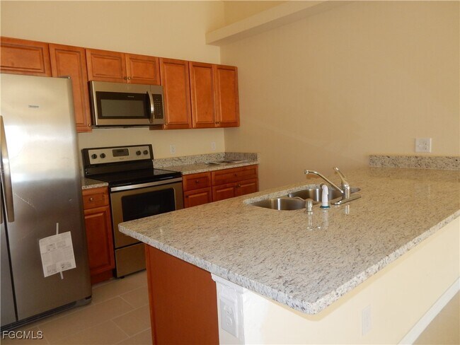 Building Photo - 1713 SW 33rd St