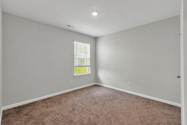 Building Photo - 419 Turp Landing Ln