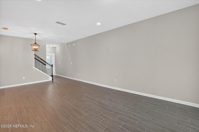 Building Photo - 698 Cherry Elm Dr
