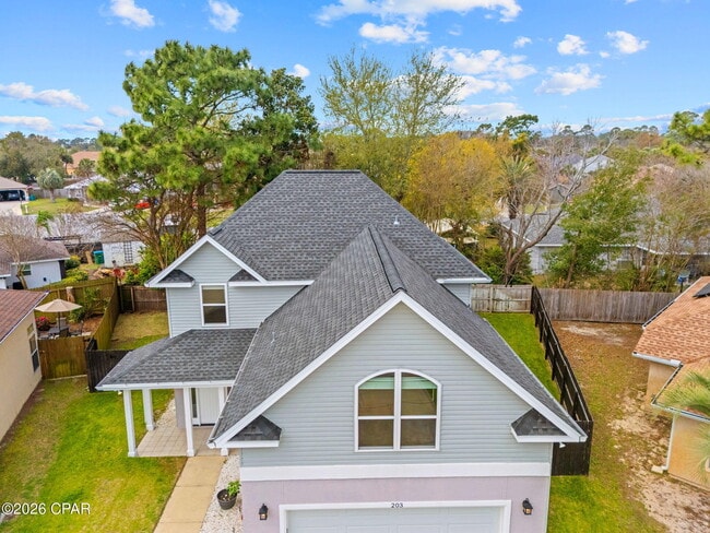 Building Photo - 203 Jase Ln