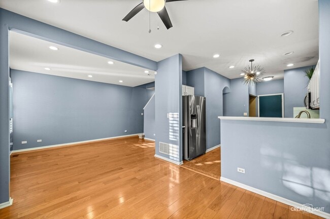 Building Photo - 612 Waterview Ct