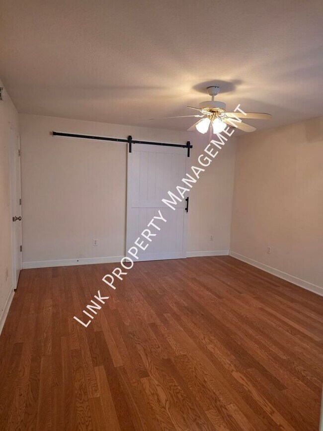 Building Photo - 21 Sheila Gail Ln