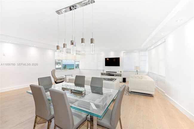 Building Photo - 5255 Collins Ave