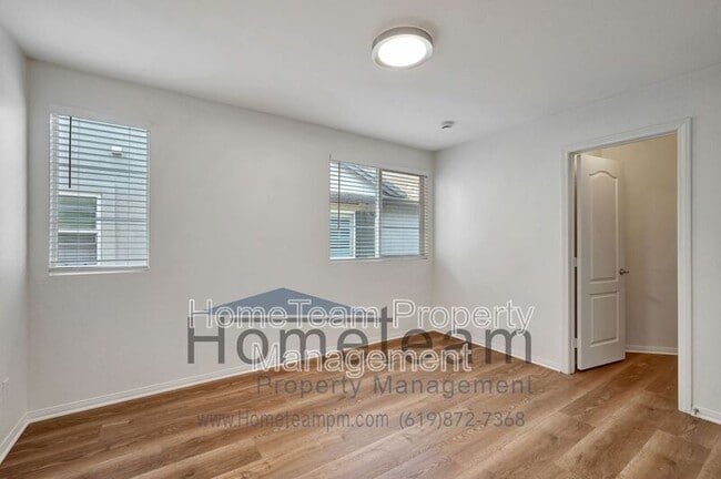 Building Photo - 263 Aventura Dr