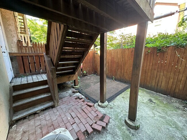 Building Photo - 2144 N 18th St