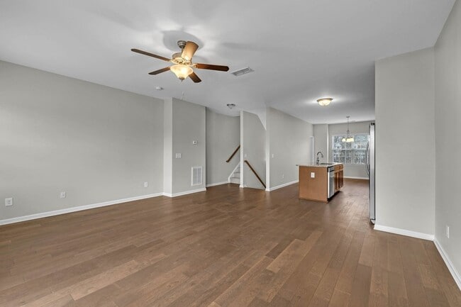 Building Photo - 2114 Middle Tennessee Blvd