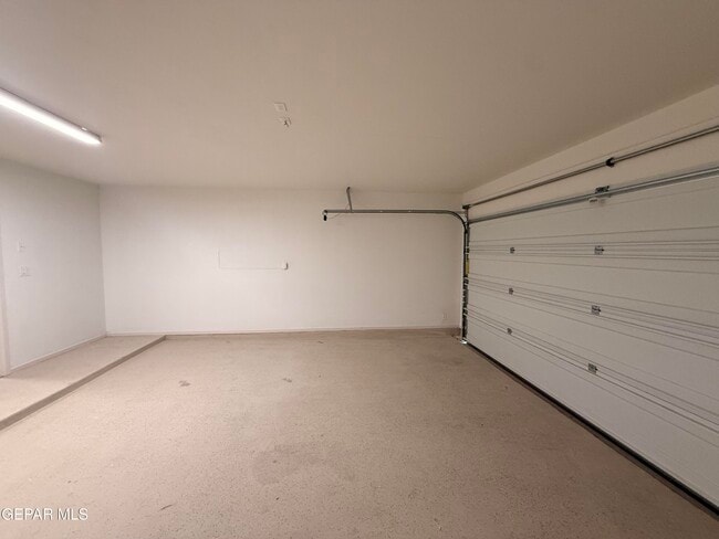 Building Photo - 644 Paseo Dulce Ave