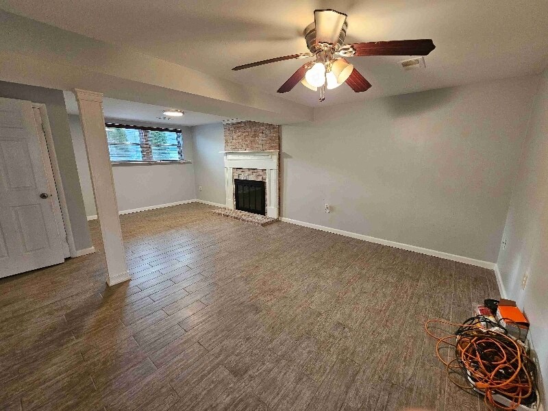Building Photo - 14187 Logan Ct
