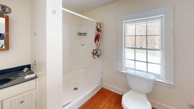 Building Photo - Cozy Two Story Home with Two Bathrooms.  ( CURRENTLY UNDER CONTRACT)