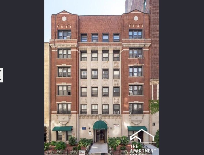 Building Photo - 425 W Roscoe St