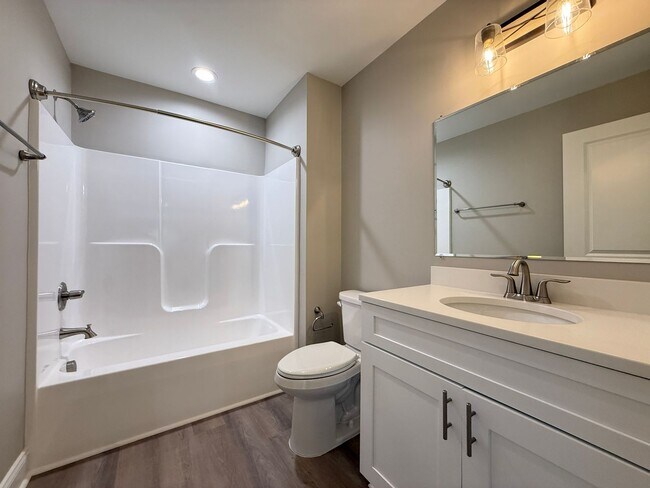 Building Photo - 2578 Whipporwill Ct