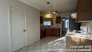 Building Photo - 5722 Timber Star