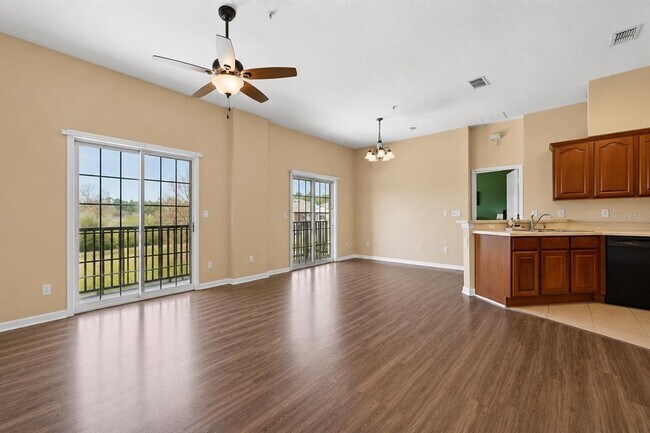 Building Photo - 2210 San Jacinto Cir