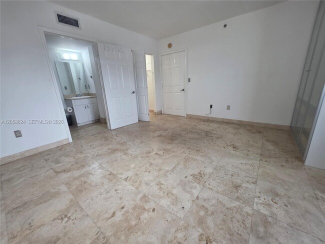 Building Photo - 8888 Collins Ave