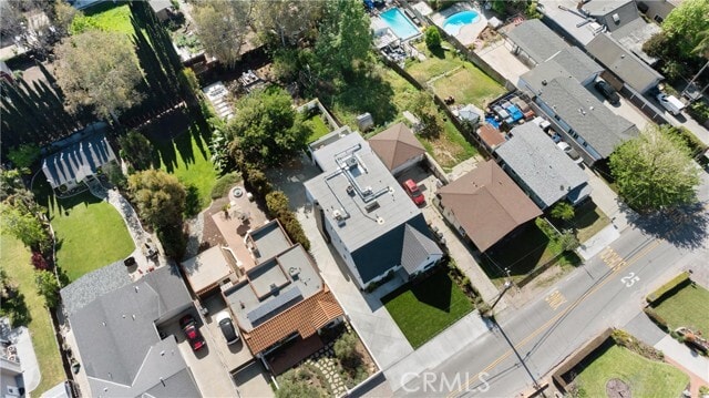 Building Photo - 786 Carhart Ave