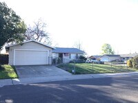 Building Photo - Citrus Heights 3 bedroom