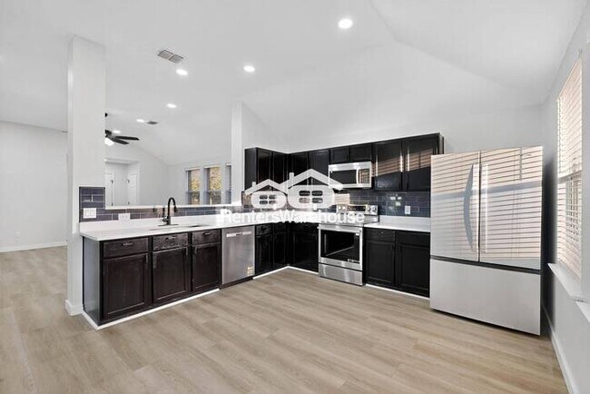 Building Photo - Completely Refreshed Forney Home MOVE IN R...