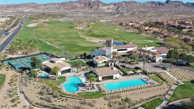 Building Photo - 1049 Strada Tortona