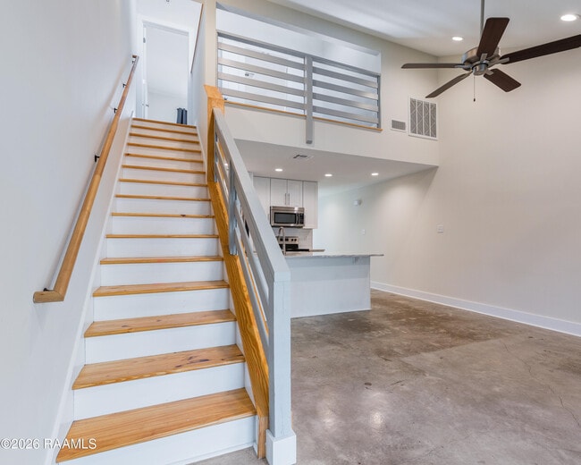 Building Photo - 111 Oak Plns Aly