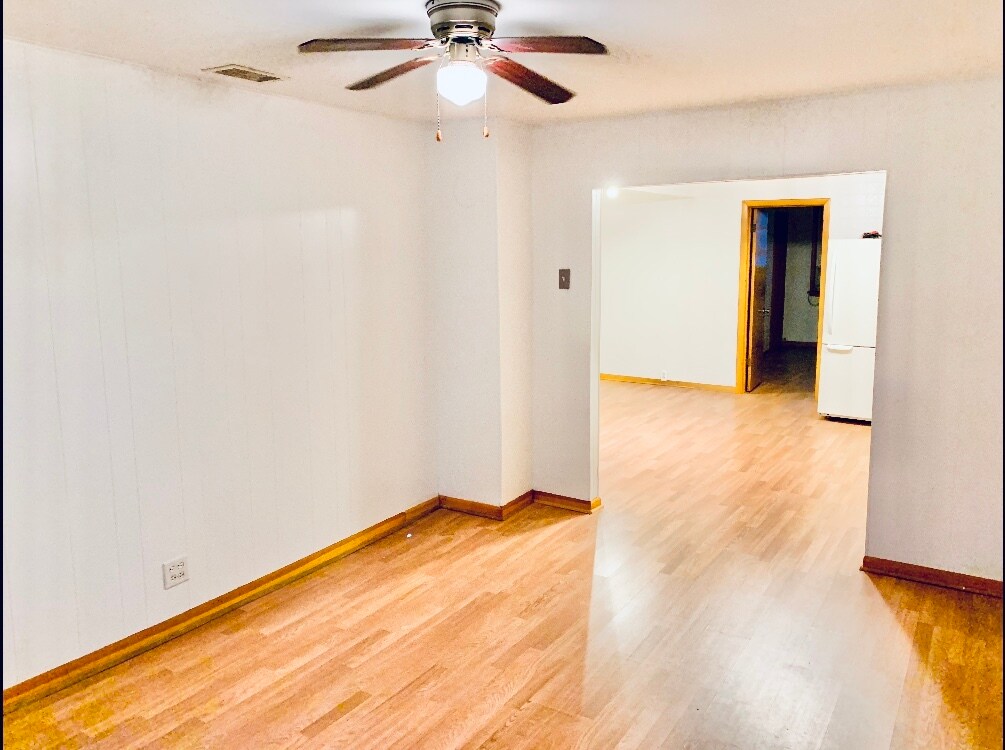 Building Photo - 2659 W Armitage Ave