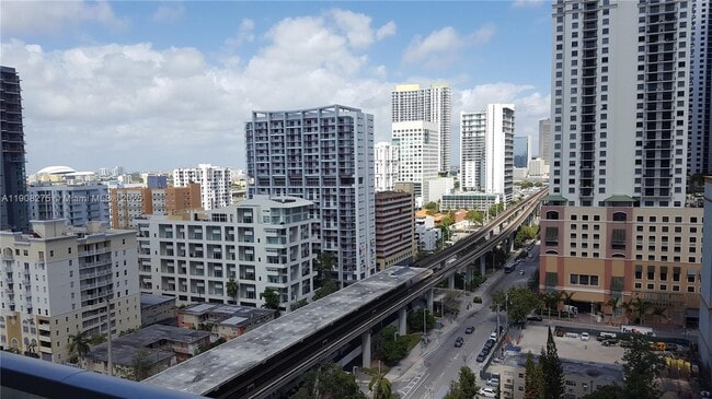 Building Photo - 79 SW 12th St