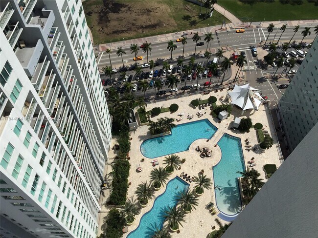 Building Photo - 244 Biscayne Blvd