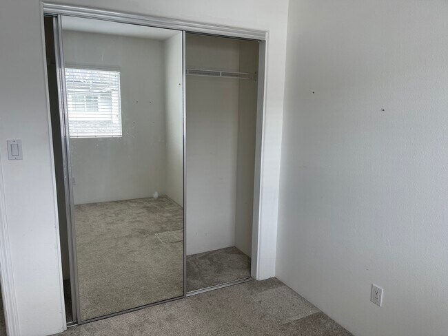 Bedroom 1 closet (bedroom 2 looks exactly the same as bedroom 1) - 91-1031 Kaipalaoa St