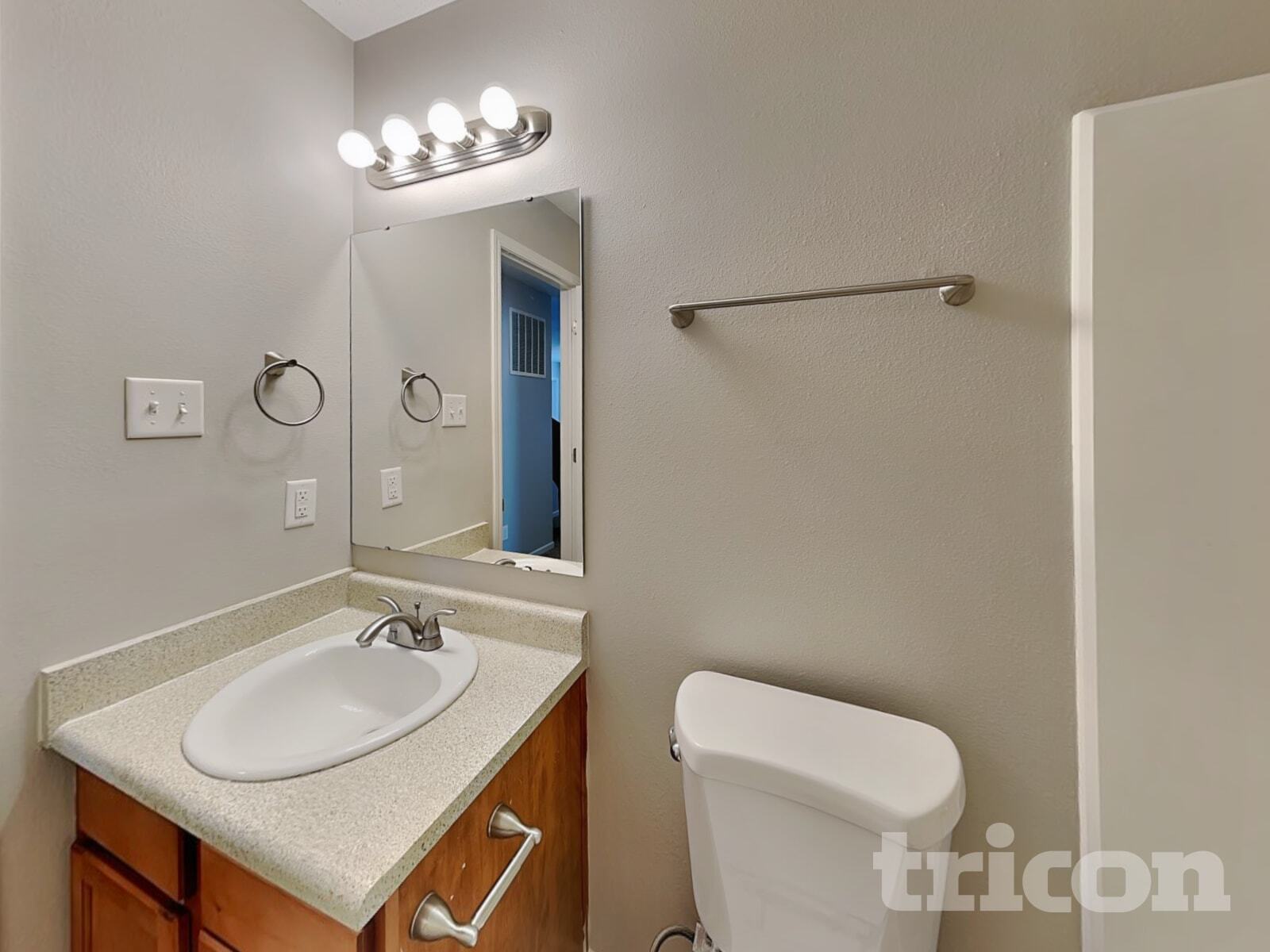 Building Photo - 8343 Weathervane Cir