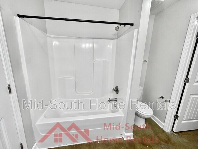 Building Photo - 3915 Jordan View Dr