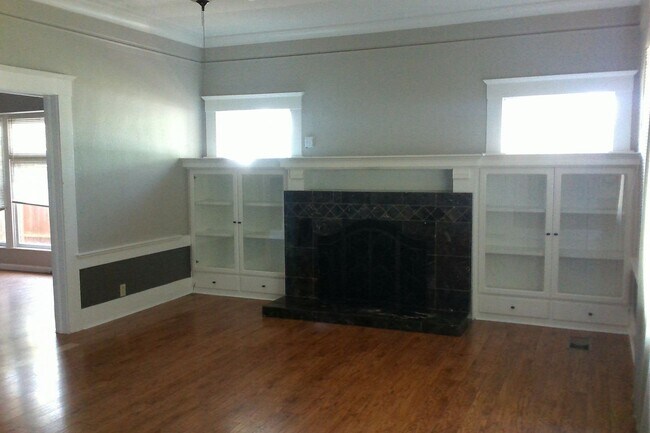 Building Photo - Charming 3 Bedroom house in Tower District