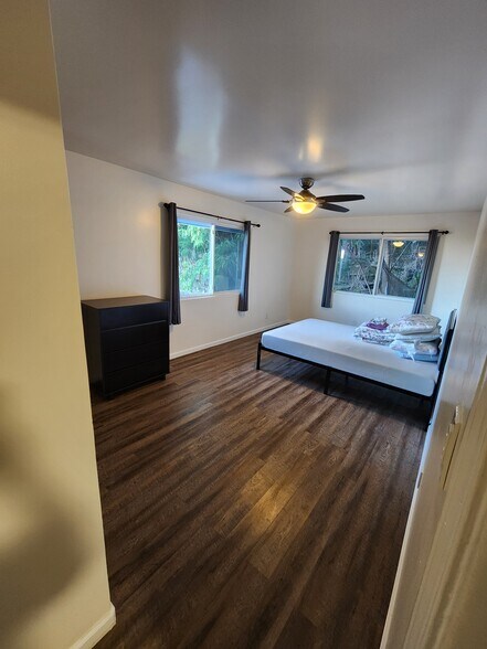 Building Photo - 306 Ekoa Pl