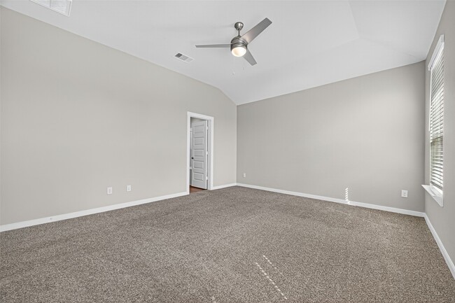 Building Photo - 28611 Hannahs Harbor Ln