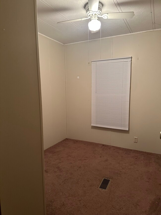 Building Photo - 1837 Gay St