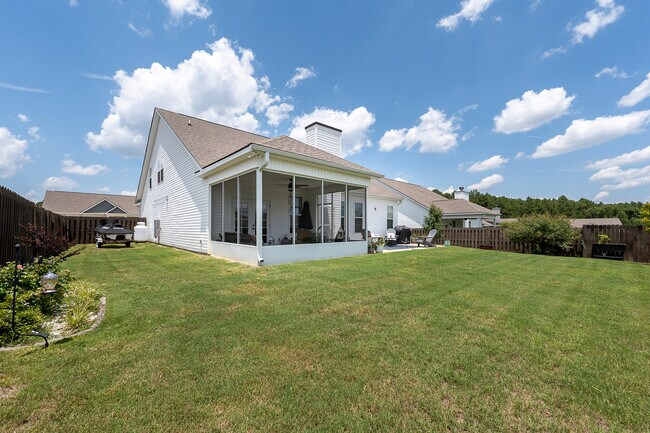 Building Photo - 3198 Greymoor Cir