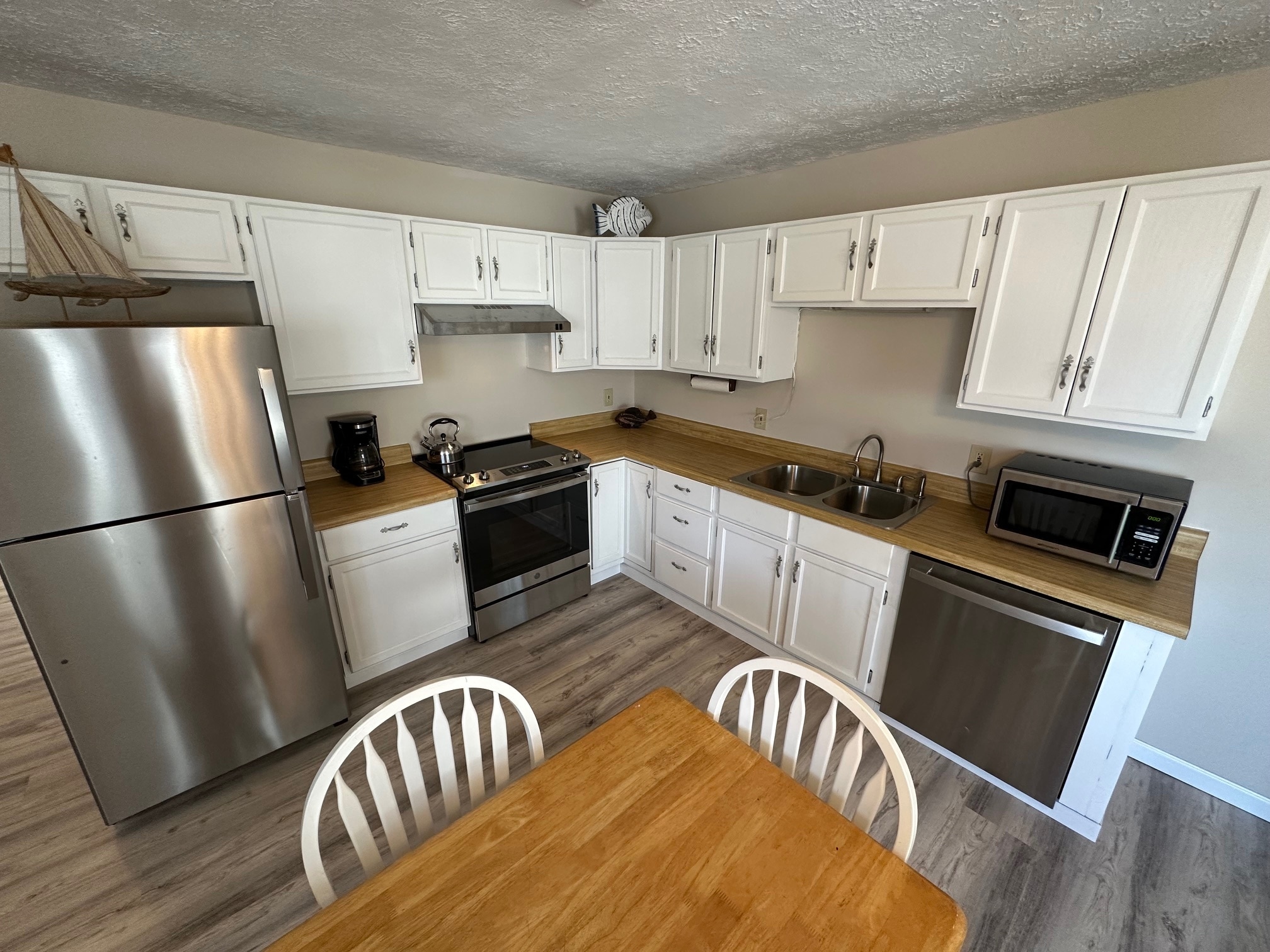 Building Photo - 191 Anchorage St