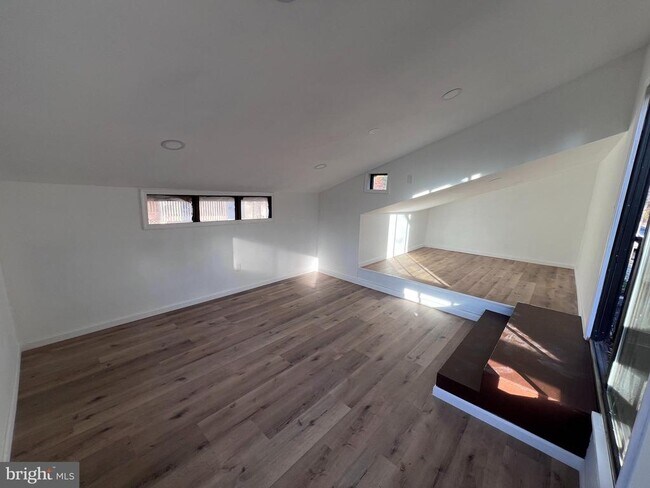 Building Photo - 12326 Mulberry Ct