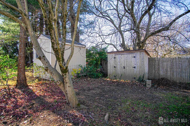 Building Photo - 9 Academy St