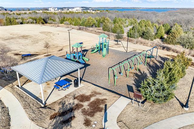 Building Photo - 2026 Silent Shore St