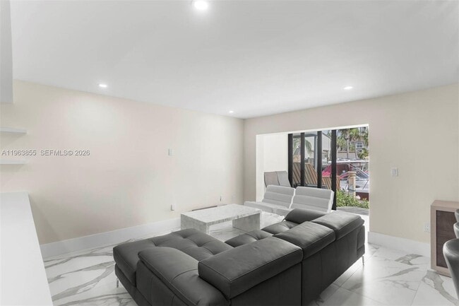 Building Photo - 3973 NE 167th St