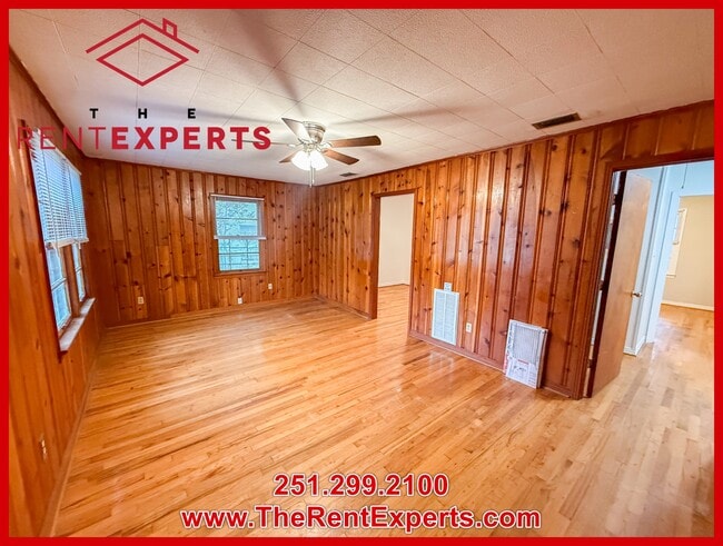 Building Photo - 1701 Conti St