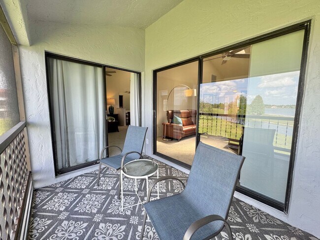 Building Photo - Winterset Condo with Gorgeous Sunset Views!