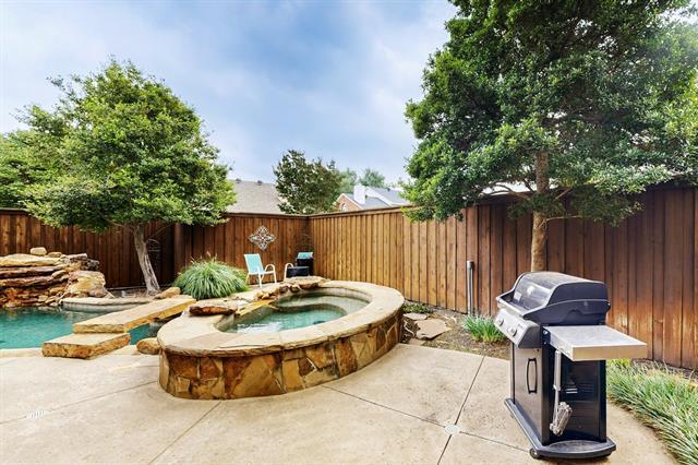 Building Photo - 6916 Arvida Dr