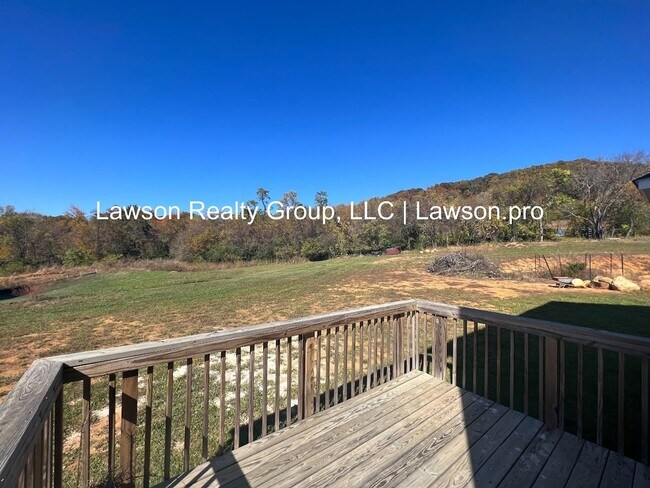 Building Photo - Newer Construction in Vinton with Incredible Mountain Views and  Attached Garage