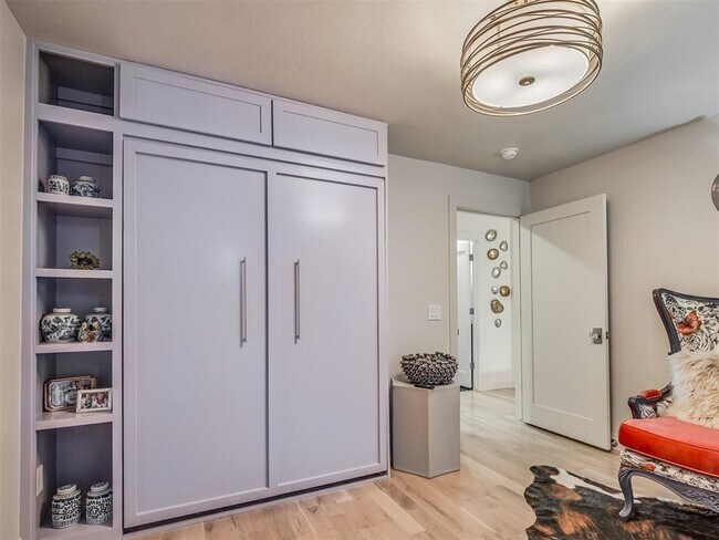 Building Photo - 6500 N Grand Blvd